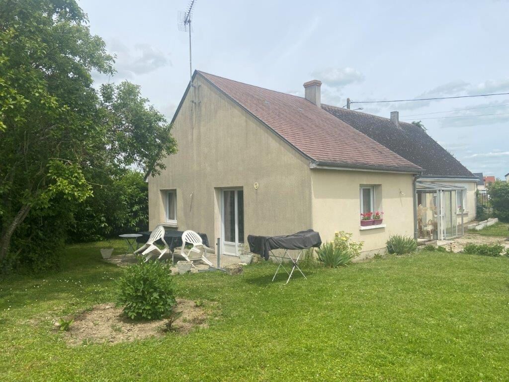 Achat maison à vendre 2 chambres 97 m² - Neuville-aux-Bois