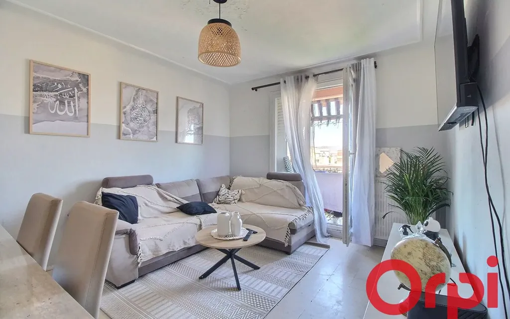 Achat appartement à vendre 4 pièces 64 m² - Marseille 15ème arrondissement