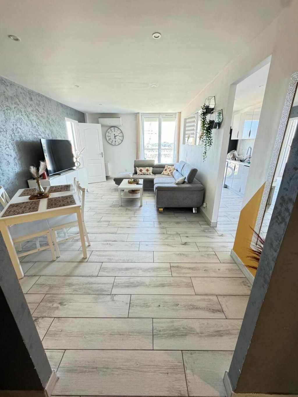 Achat appartement à vendre 4 pièces 75 m² - Toulon