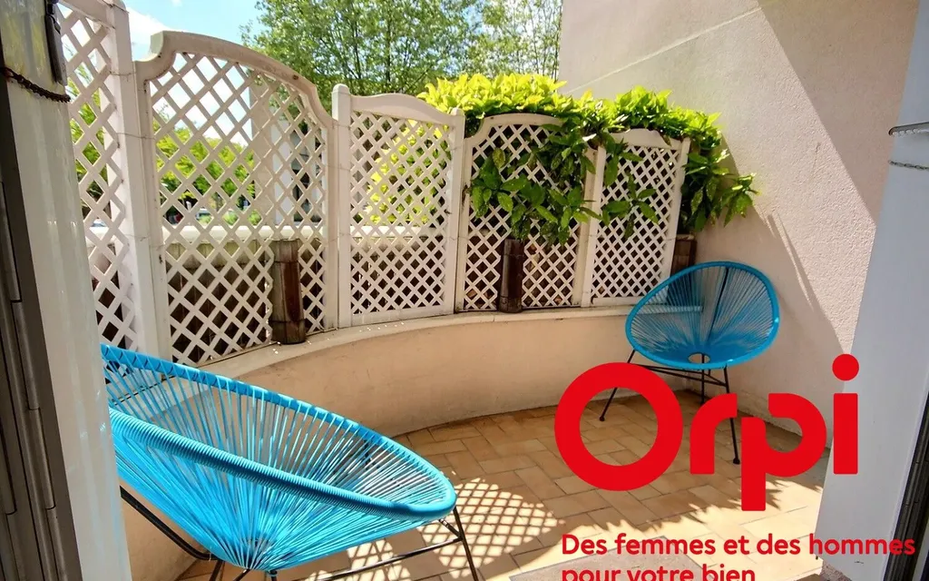 Achat appartement à vendre 4 pièces 81 m² - Montigny-le-Bretonneux