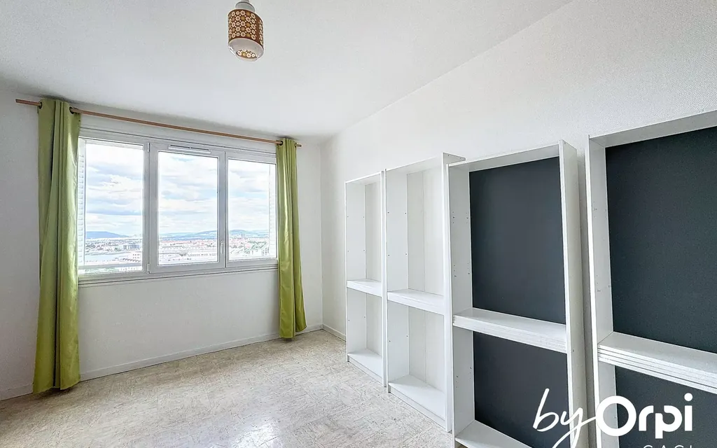 Achat appartement à vendre 3 pièces 61 m² - Clermont-Ferrand