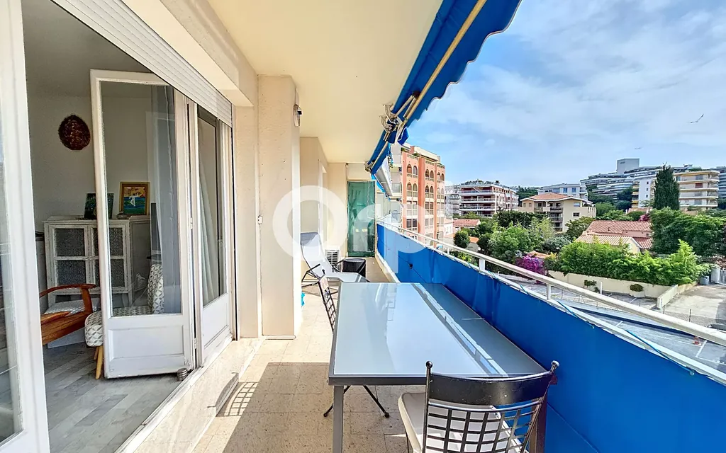 Achat appartement à vendre 2 pièces 48 m² - Antibes