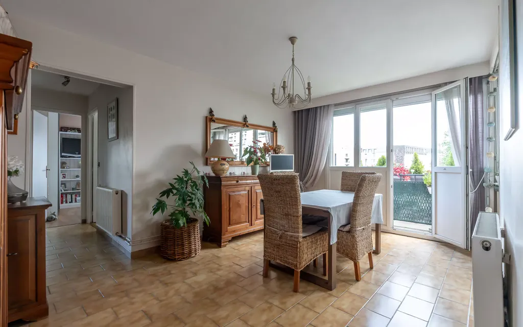 Achat appartement à vendre 4 pièces 74 m² - Maisons-Alfort