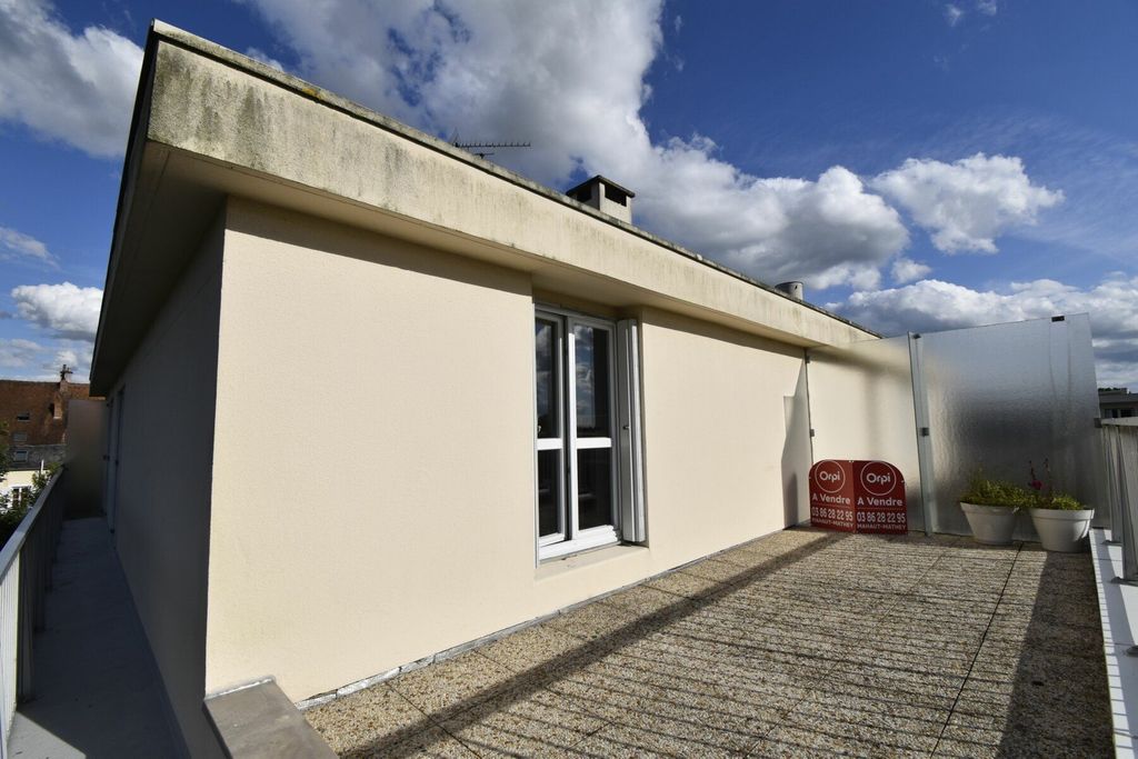 Achat appartement à vendre 2 pièces 52 m² - Cosne-Cours-sur-Loire