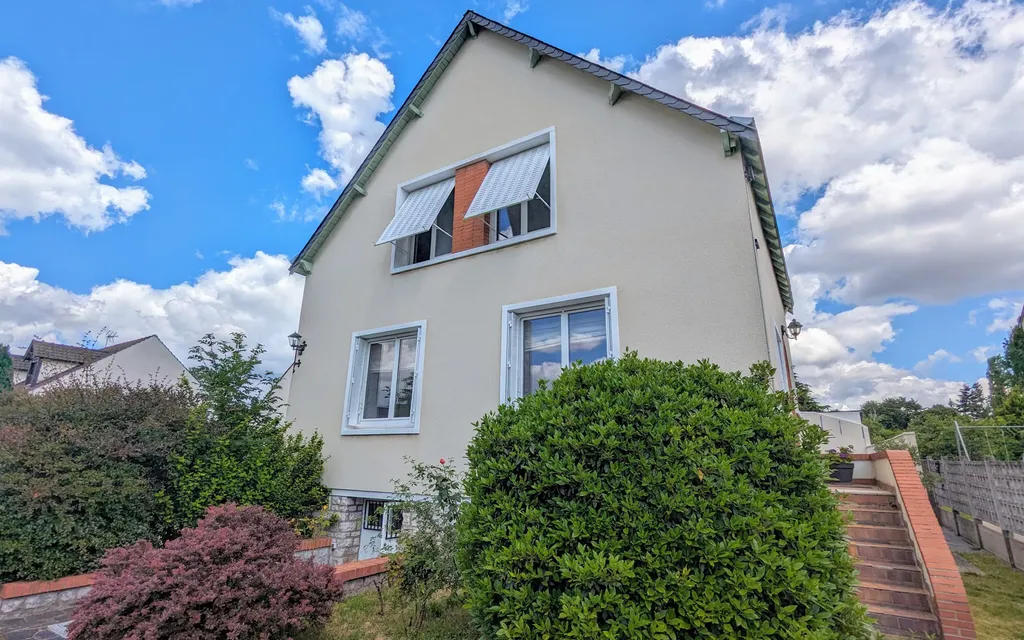 Achat maison à vendre 4 chambres 120 m² - Orléans