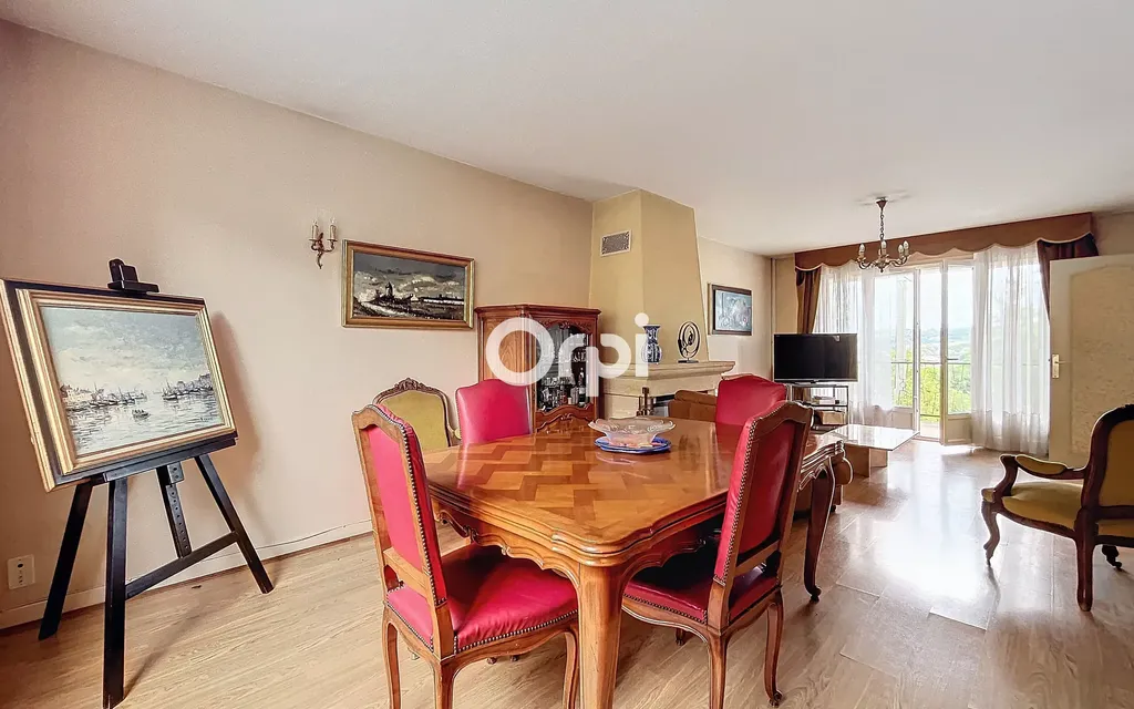 Achat maison à vendre 3 chambres 124 m² - Montluçon