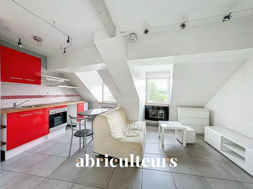 Achat maison à vendre 4 chambres 120 m² - Montluçon
