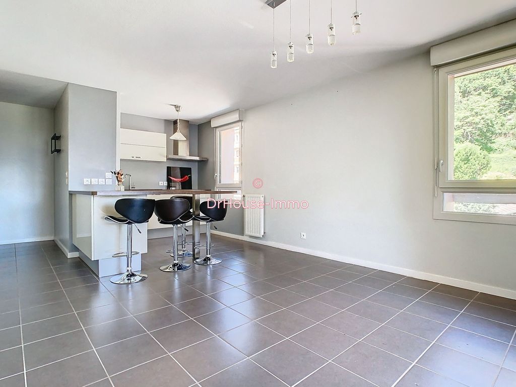 Achat appartement à vendre 3 pièces 60 m² - Saint-Martin-le-Vinoux