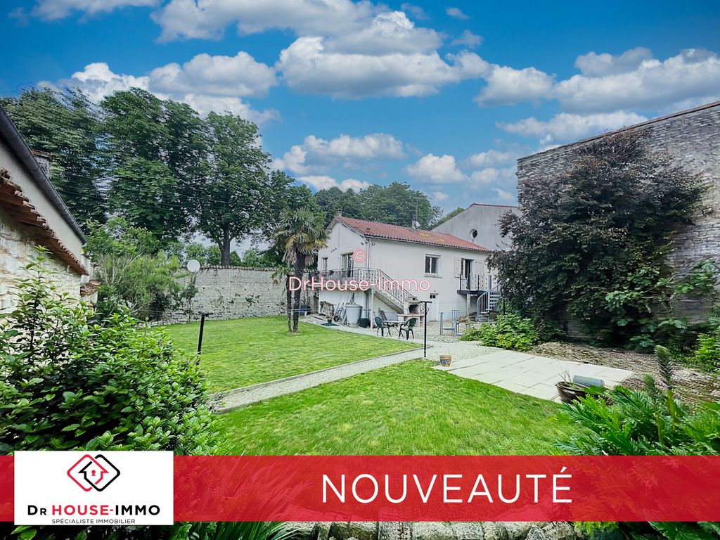 Achat maison à vendre 5 chambres 166 m² - Mauzé-sur-le-Mignon