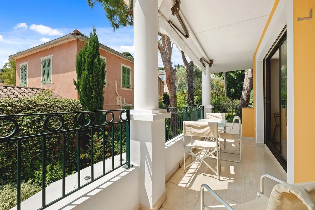 Achat appartement à vendre 3 pièces 62 m² - Saint-Jean-Cap-Ferrat