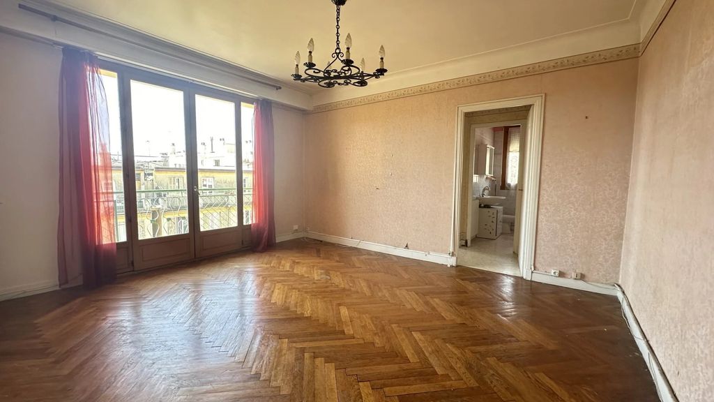 Achat appartement à vendre 2 pièces 53 m² - Nice