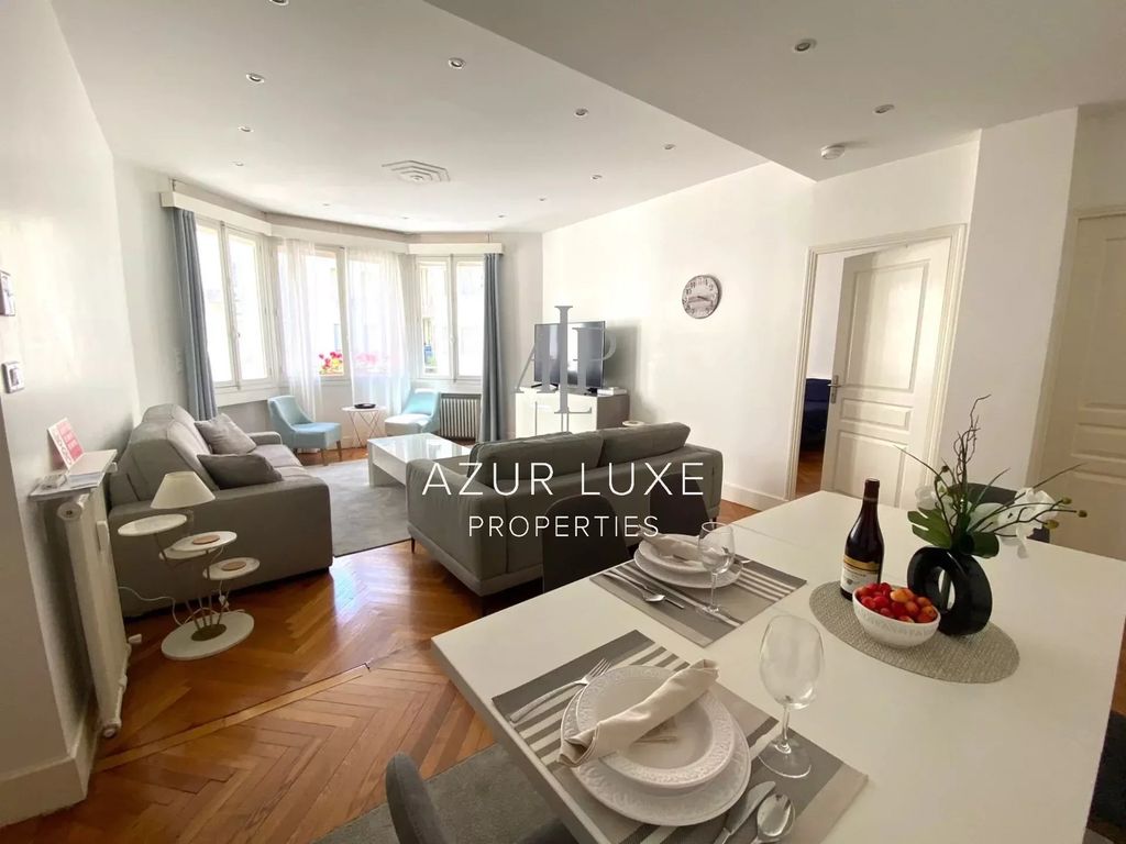 Achat appartement à vendre 4 pièces 113 m² - Nice