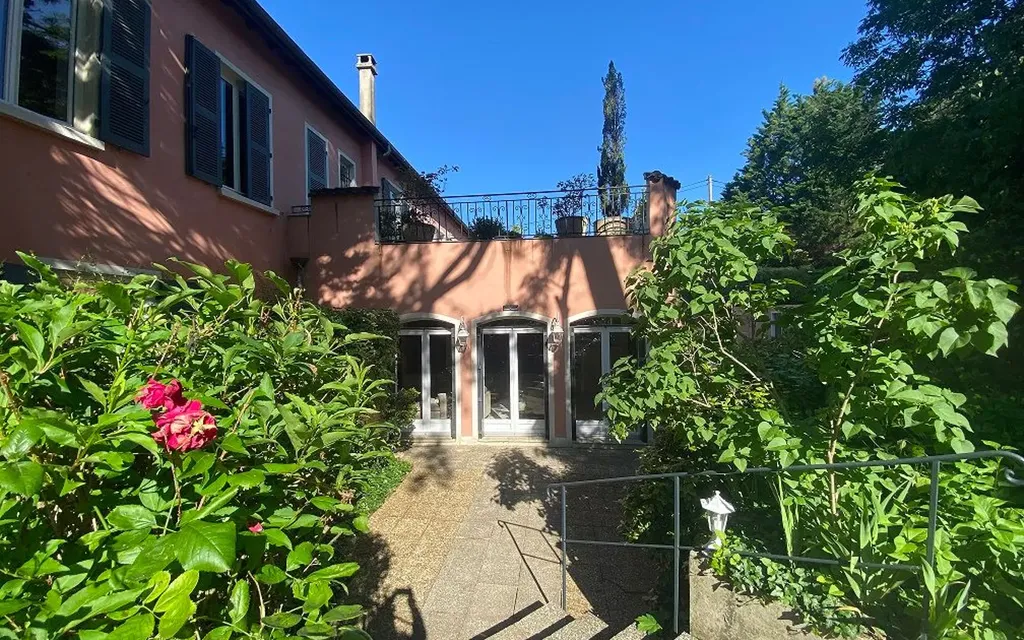 Achat maison à vendre 3 chambres 138 m² - Sainte-Foy-lès-Lyon