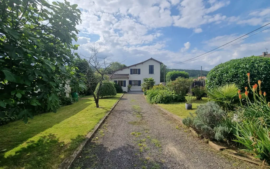 Achat maison à vendre 3 chambres 120 m² - Reuil-en-Brie