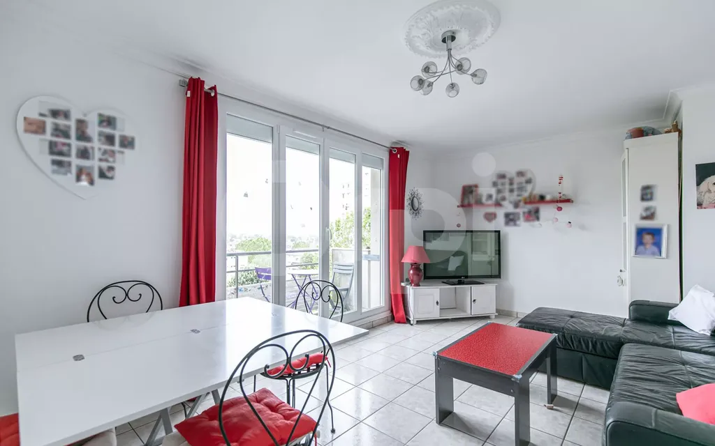 Achat appartement à vendre 3 pièces 63 m² - Noisy-le-Grand