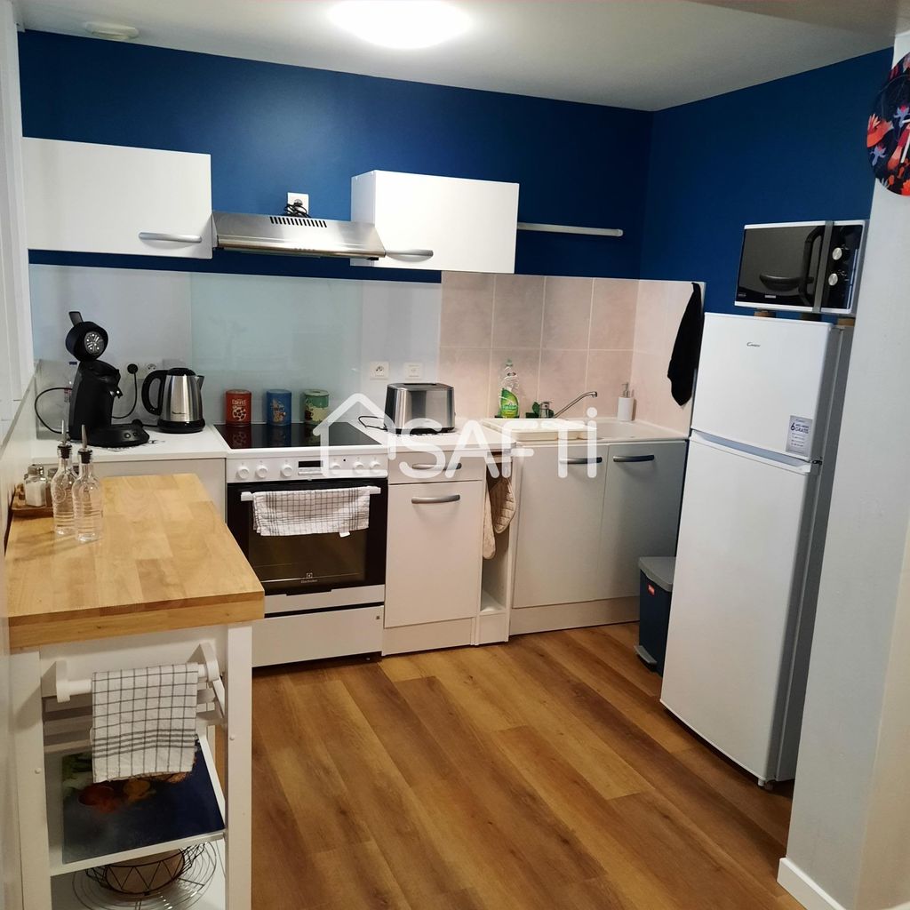 Achat maison à vendre 3 chambres 117 m² - Brizambourg