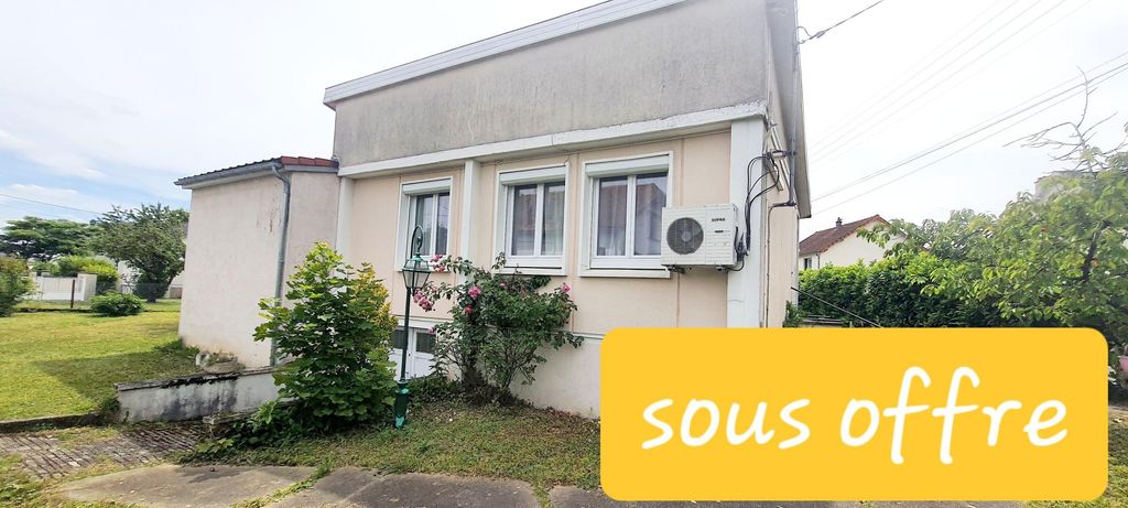 Achat maison à vendre 2 chambres 69 m² - Châtellerault