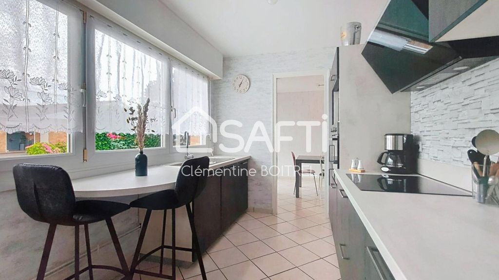 Achat maison à vendre 4 chambres 128 m² - Santes