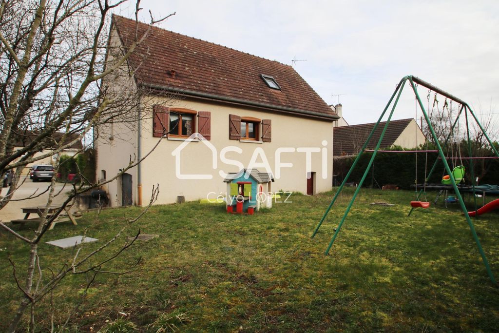 Achat maison à vendre 4 chambres 130 m² - Cessey-sur-Tille