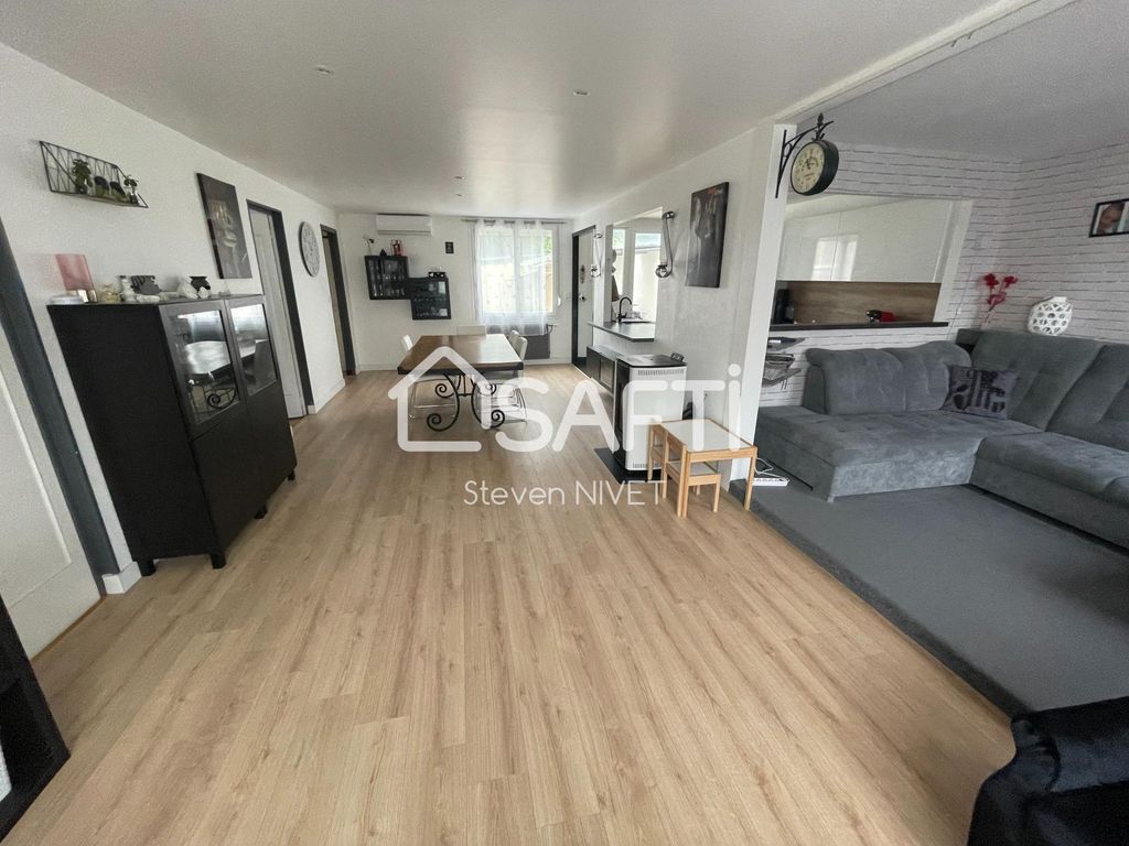 Achat maison à vendre 6 chambres 168 m² - Châteauroux