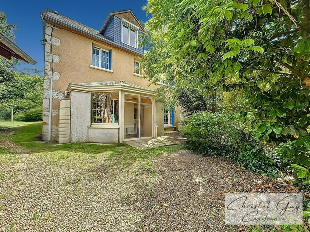 Achat maison à vendre 4 chambres 120 m² - Montval-sur-Loir