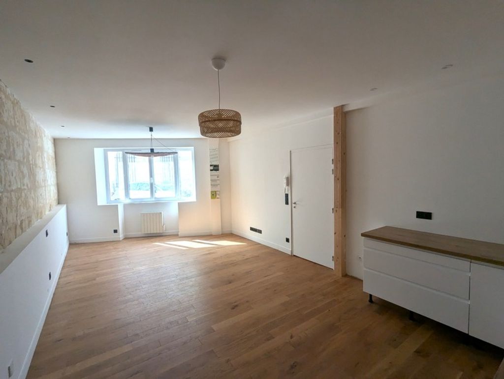 Achat appartement à vendre 2 pièces 48 m² - Bordeaux