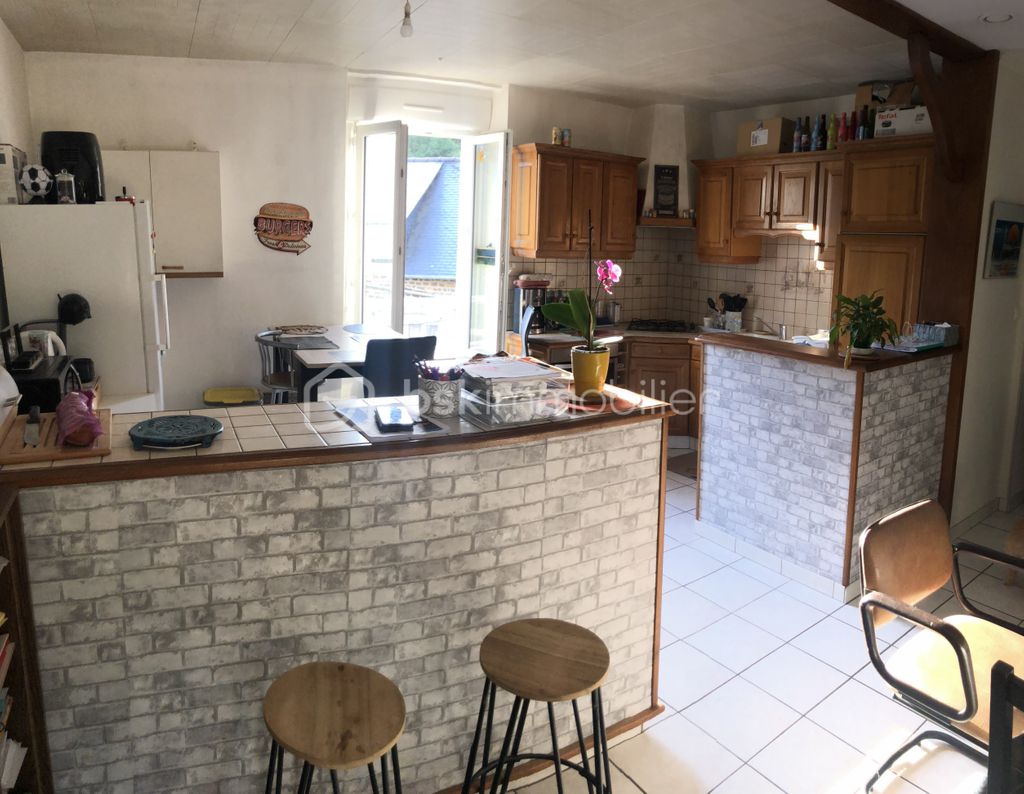 Achat triplex à vendre 4 pièces 104 m² - Fougères