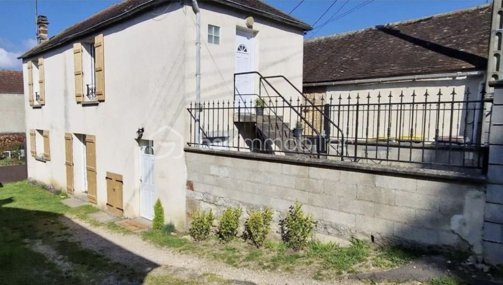 Achat maison à vendre 2 chambres 74 m² - Champagne-sur-Seine