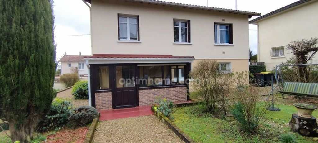 Achat maison à vendre 4 chambres 121 m² - Magnac-sur-Touvre