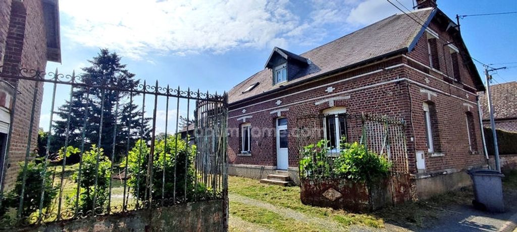 Achat maison à vendre 5 chambres 146 m² - Beauvois-en-Vermandois