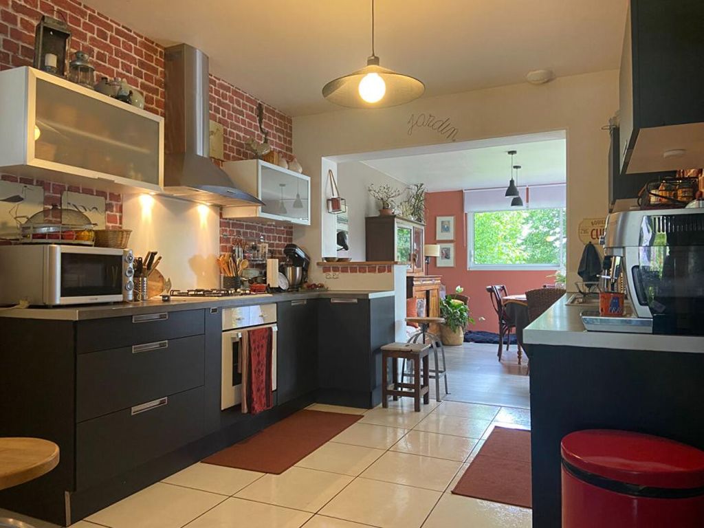 Achat maison à vendre 5 chambres 204 m² - Guidel