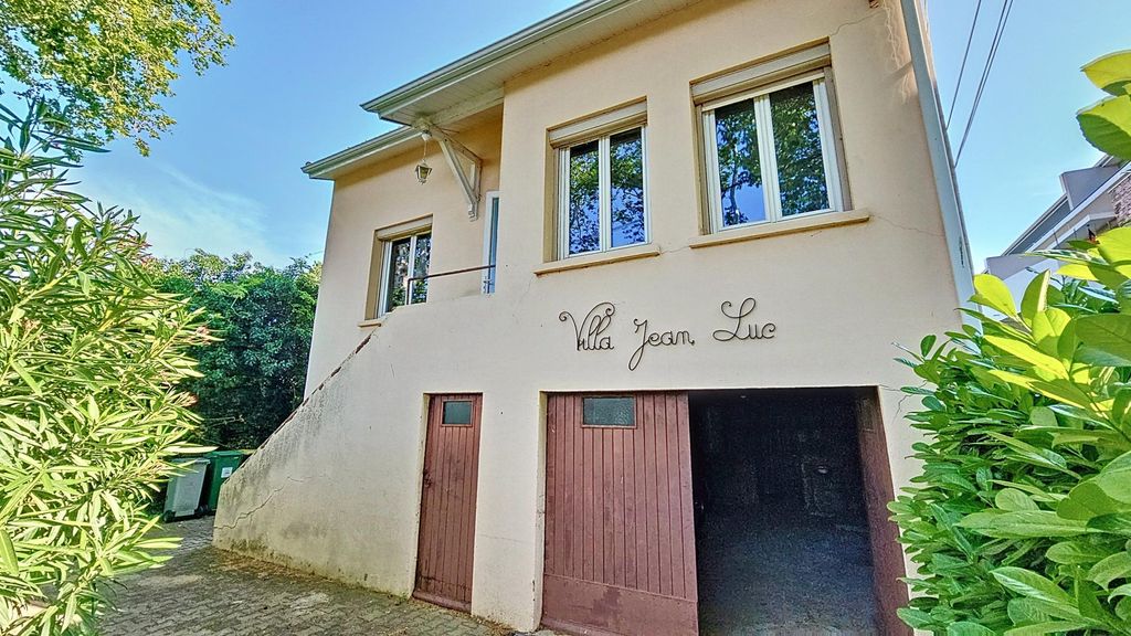 Achat maison à vendre 2 chambres 55 m² - Villeneuve-lès-Béziers