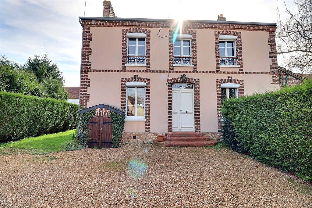 Achat maison à vendre 4 chambres 125 m² - Rambouillet