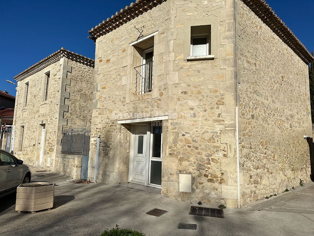 Achat maison à vendre 6 chambres 158 m² - Jonquières-Saint-Vincent