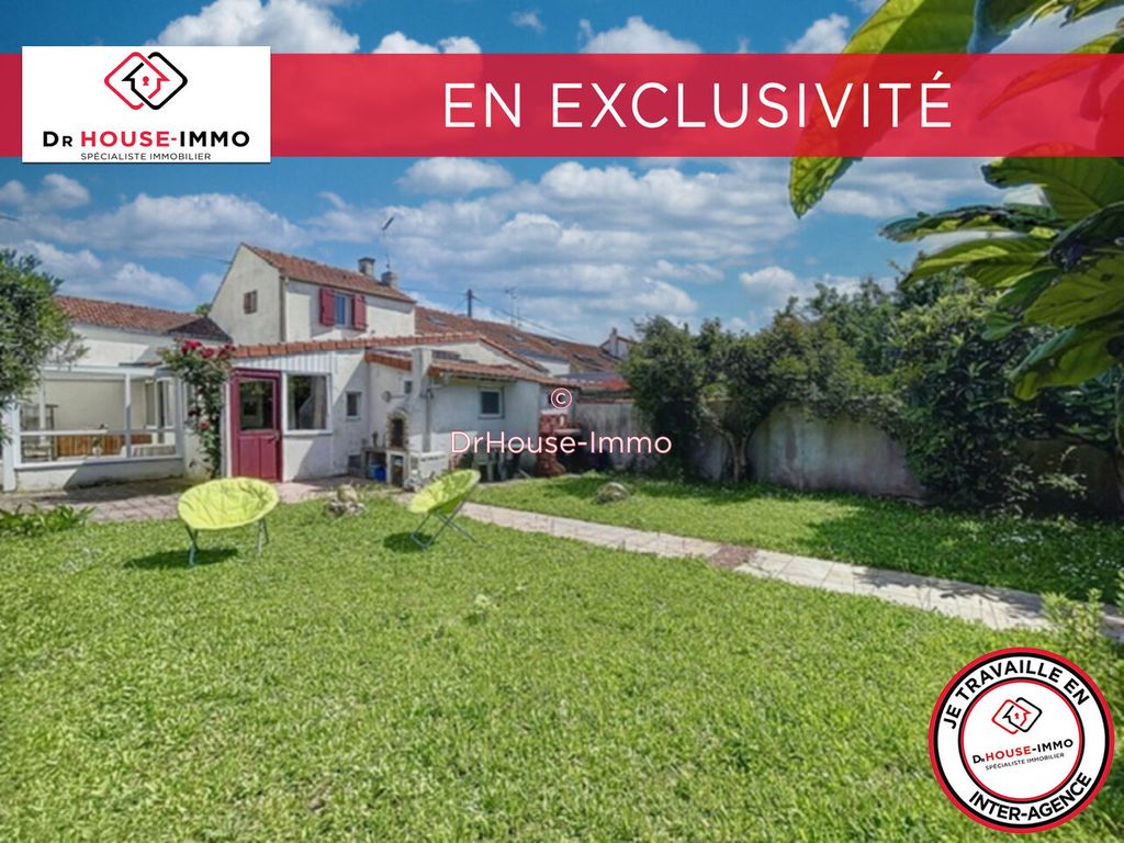 Achat maison à vendre 6 chambres 142 m² - La Rochelle