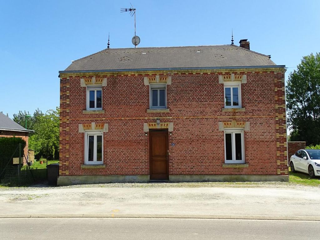 Achat maison à vendre 4 chambres 142 m² - Rocquigny