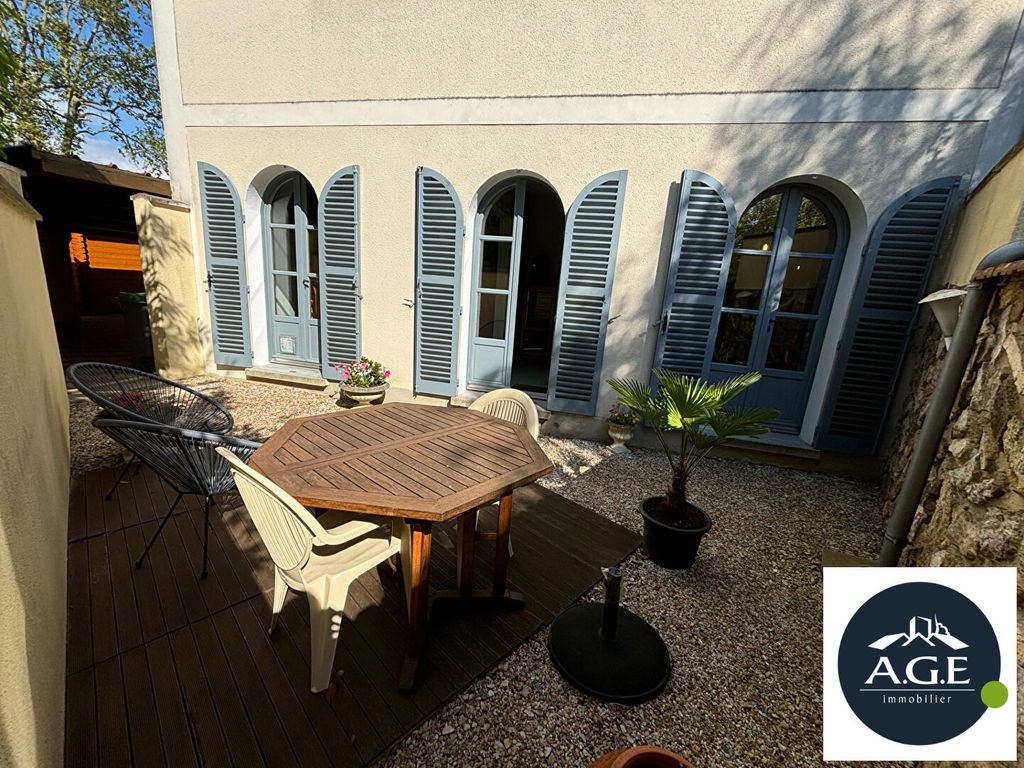 Achat appartement à vendre 3 pièces 96 m² - Épernon