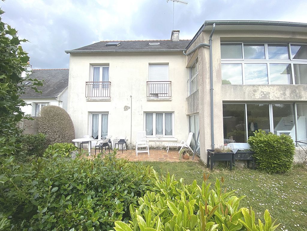 Achat maison à vendre 7 chambres 181 m² - Saint-Brieuc