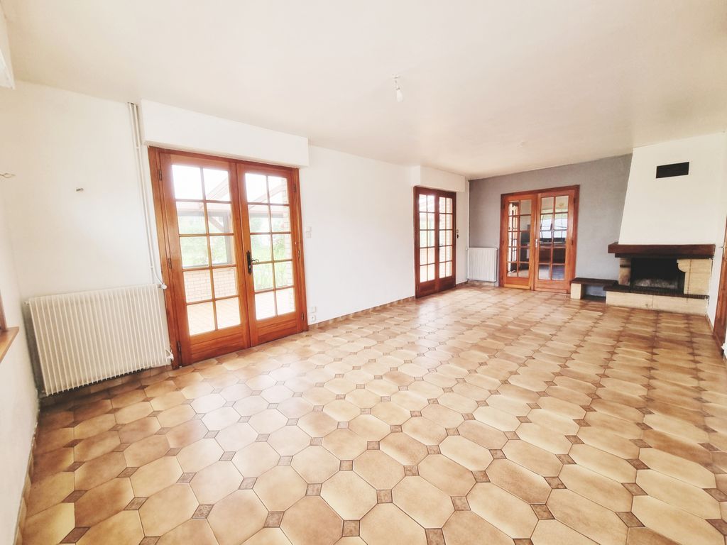 Achat maison à vendre 6 chambres 180 m² - Bruille-Saint-Amand