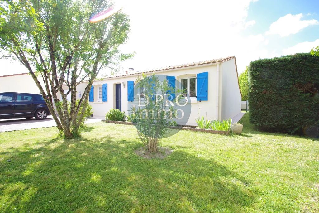 Achat maison à vendre 3 chambres 96 m² - Saint-Aignan-Grandlieu