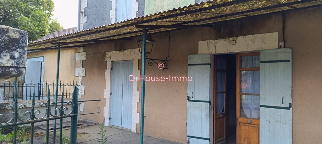 Achat maison à vendre 3 chambres 117 m² - Négrondes