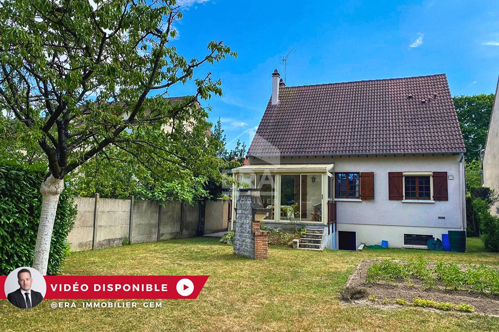 Achat maison à vendre 3 chambres 105 m² - Sainte-Geneviève-des-Bois