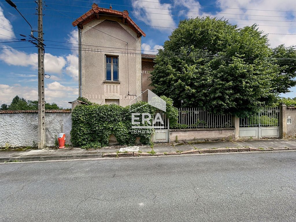 Achat maison à vendre 5 chambres 230 m² - Roanne