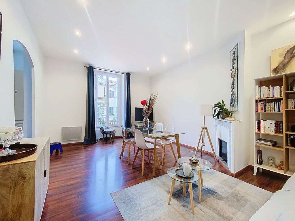 Achat appartement à vendre 3 pièces 73 m² - Nice