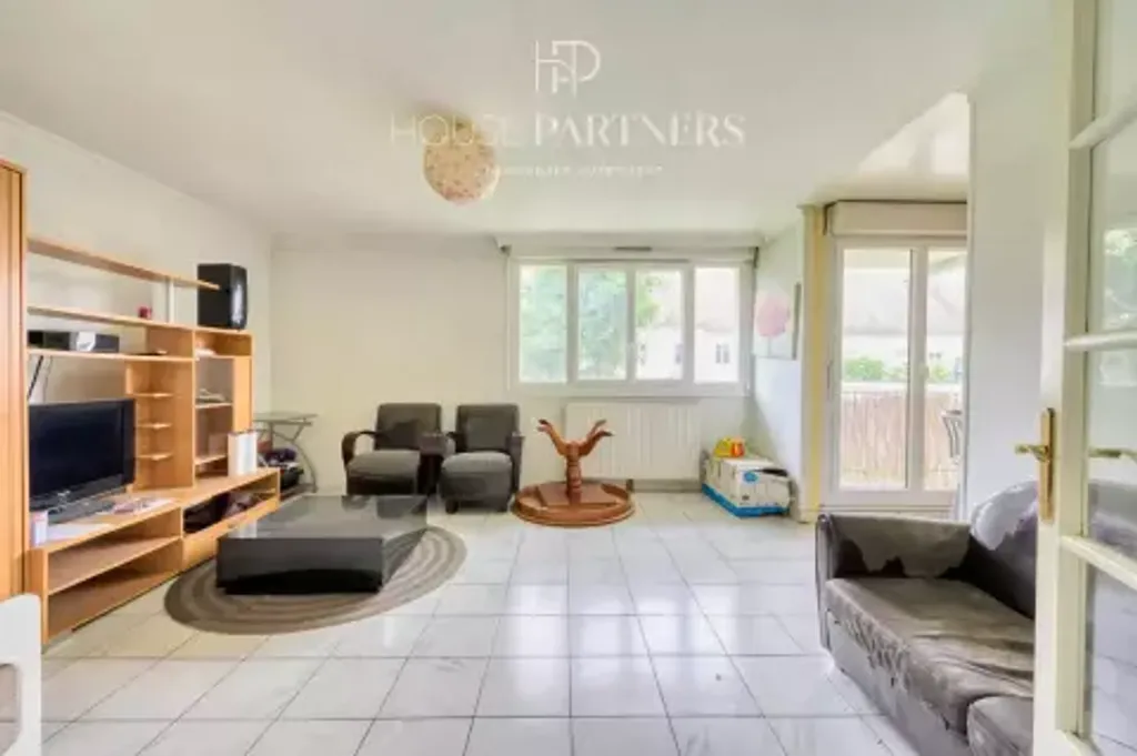 Achat appartement à vendre 3 pièces 70 m² - Rueil-Malmaison