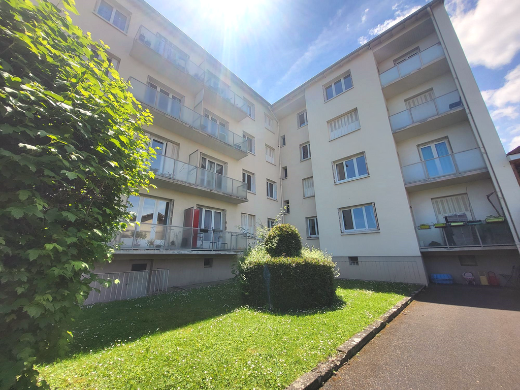 Achat appartement à vendre 5 pièces 80 m² - Beaumont