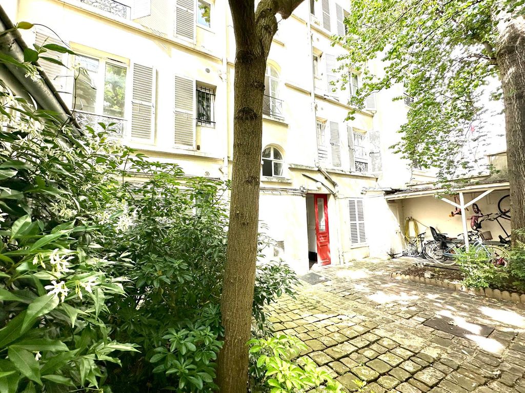 Achat appartement à vendre 3 pièces 47 m² - Paris 17ème arrondissement