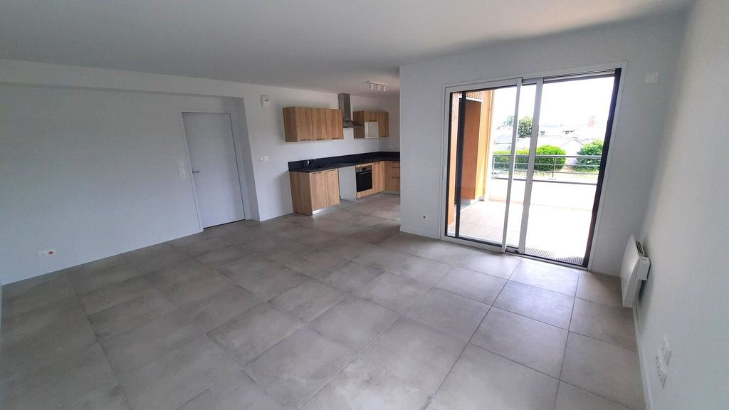 Achat appartement à vendre 3 pièces 71 m² - Tiercé