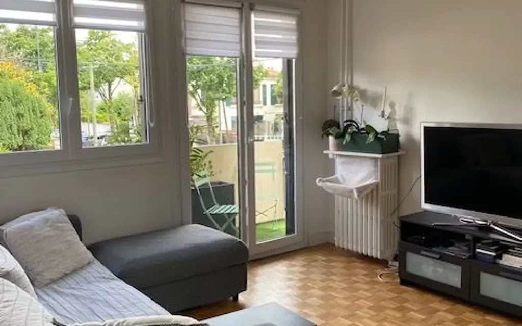 Achat appartement à vendre 5 pièces 108 m² - Saint-Maur-des-Fossés