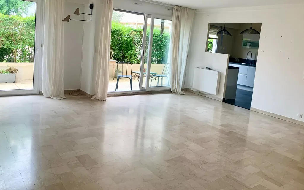 Achat appartement à vendre 4 pièces 103 m² - Saint-Maur-des-Fossés